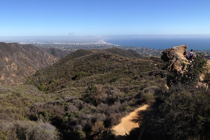 Hike in the Santa Monica Mountains - Photo 1 of 6